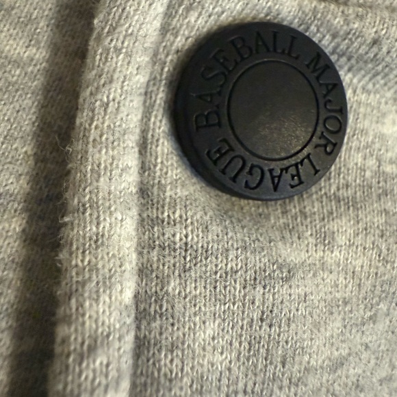 Youth MLB Yankees Jacket - Picture 7 of 11